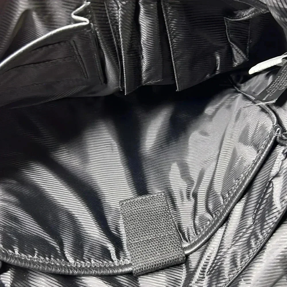 Kenneth Cole Reaction leather heritage laptop/tablet etc bag - Picture 5 of 8